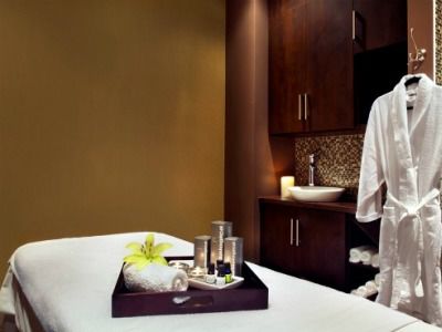 Four Points By Sheraton & West